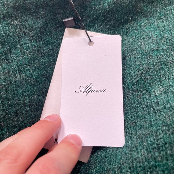 NWT MANGO Green Fuzzy Knit Lightweight Sweater womens M - Picture 3 of 7